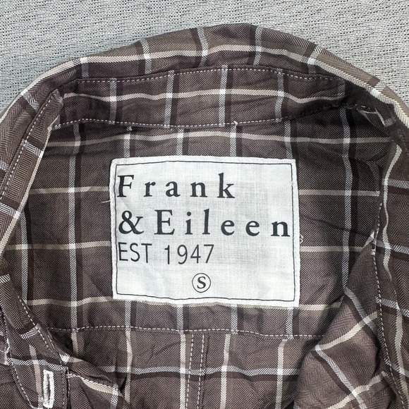Frank & Eileen Shirt Women's Small Brown Plaid Button Down Pocket Long Sleeve - Picture 2 of 8